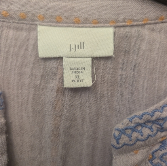 Embroidered J.Jill V-Neck Blouse - Blue and Lavender 🪻 - Picture 3 of 4